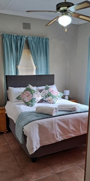 Susanna's Self catering 2 bedroom apartment